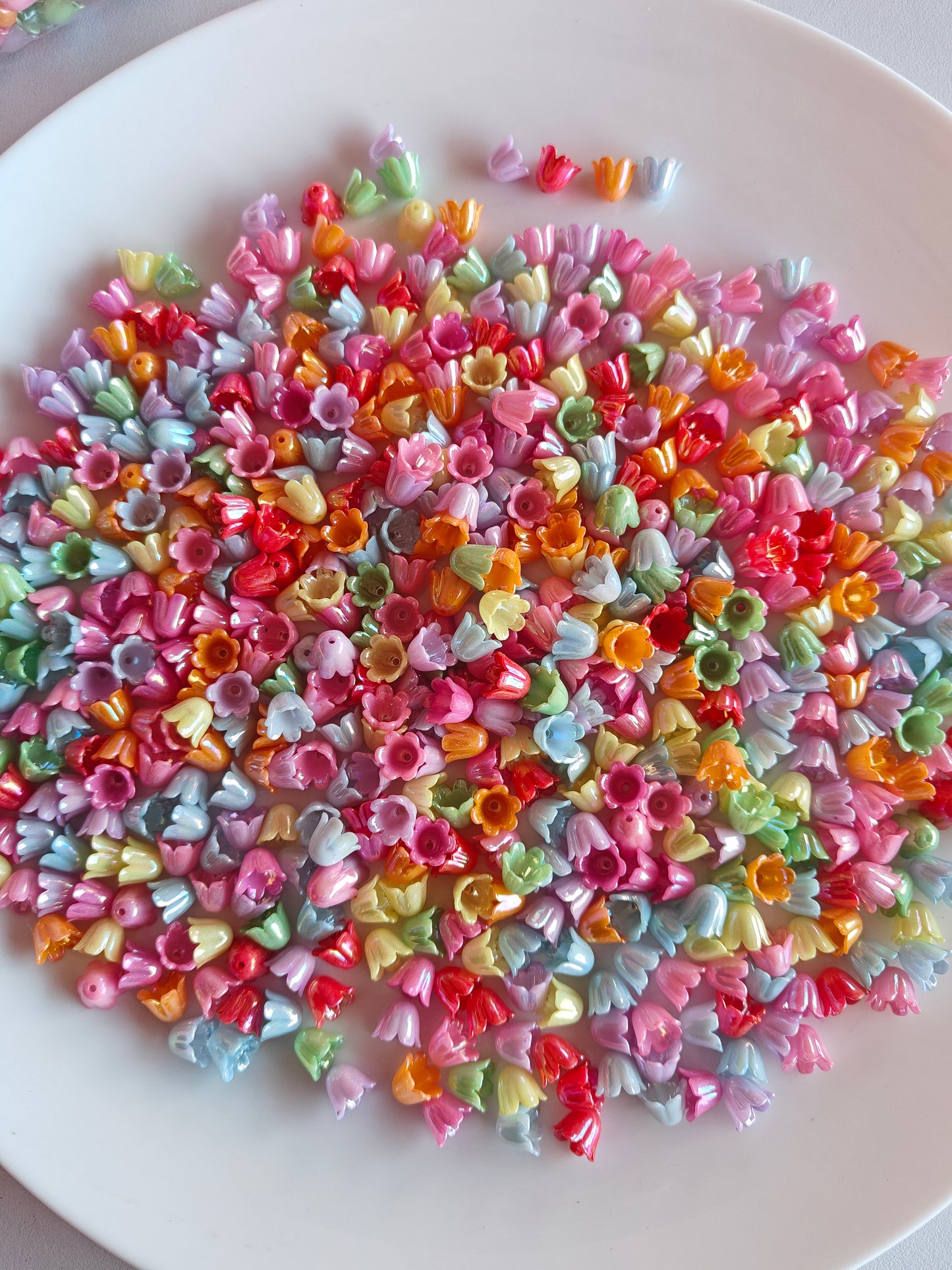 Acrylic Tulip Beads - 20 grams