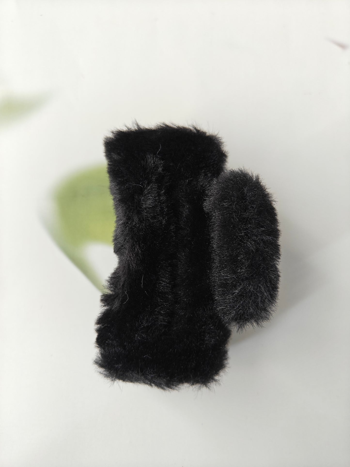 Fluffy Rectangle Claws