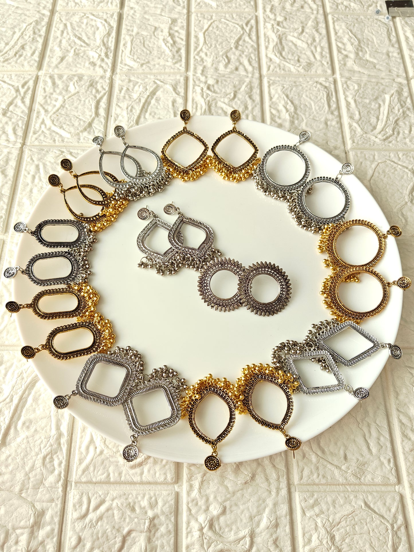 Basic Jhumka Bases - 1 Pair