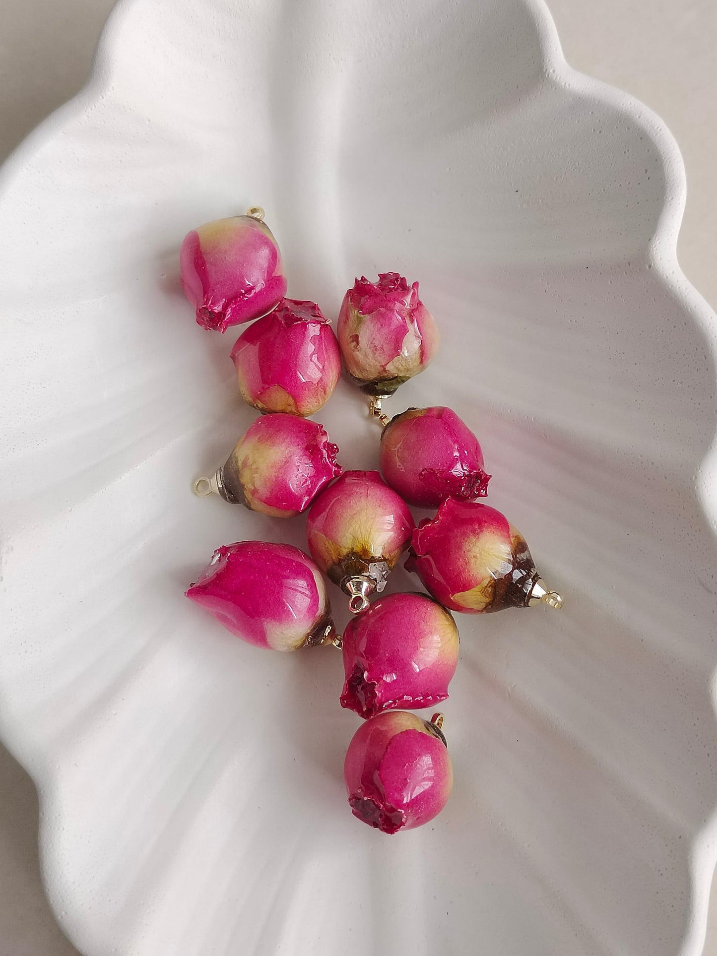 Resin Rose Charms - 1 Piece