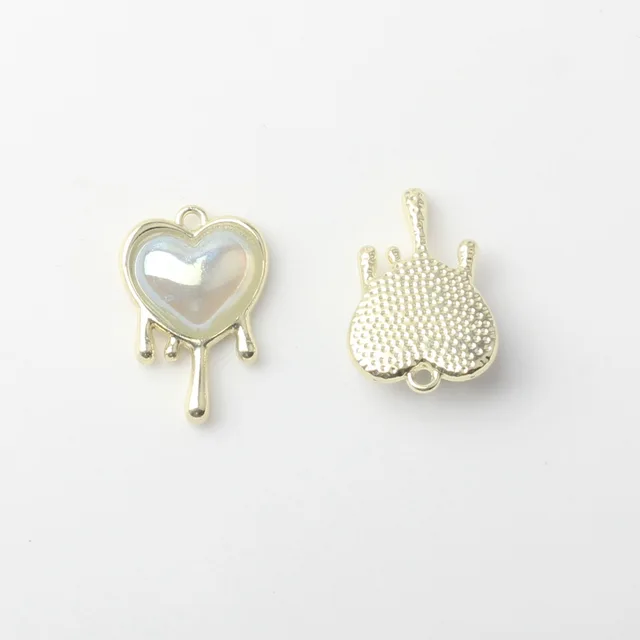 Dripping Heart Charm - 1 Piece