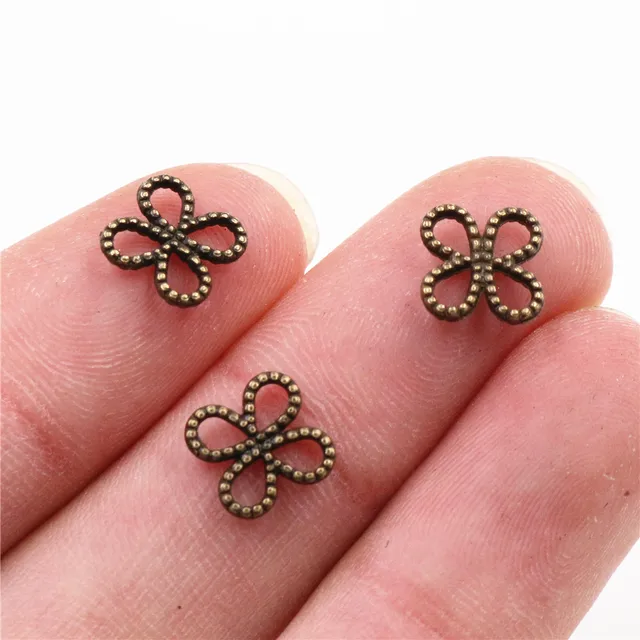 Mini 4 Petal Charm 10*8mm - Pack of 5 Pieces