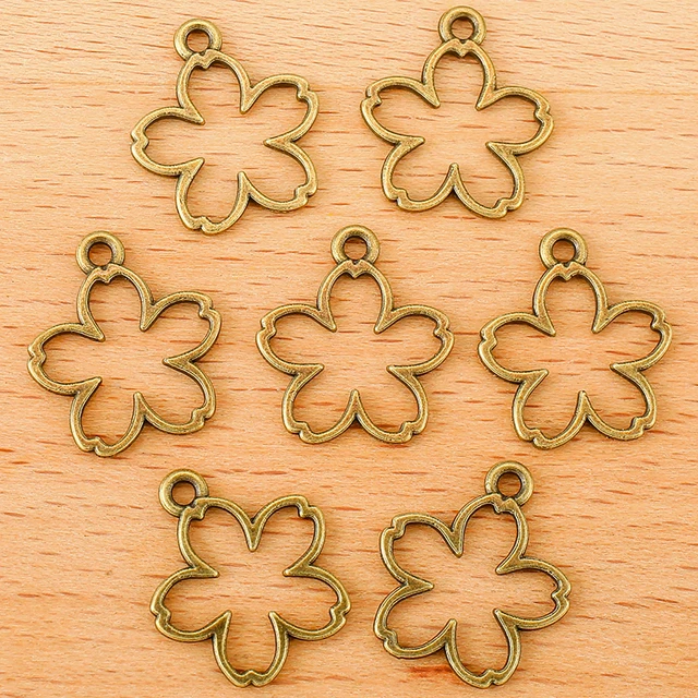 5 Petal Flower Charm 17*15mm - 1 Piece