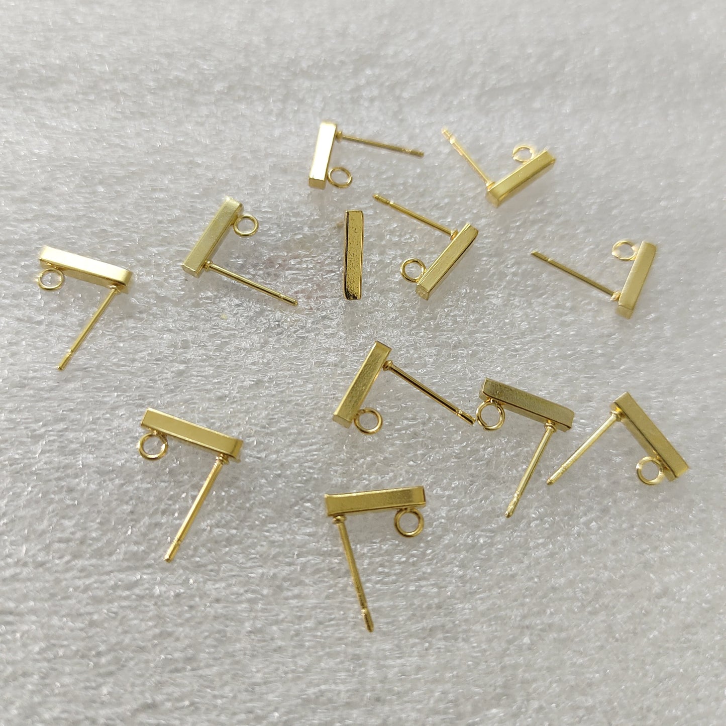 Rectangle Stud - 1 Pair