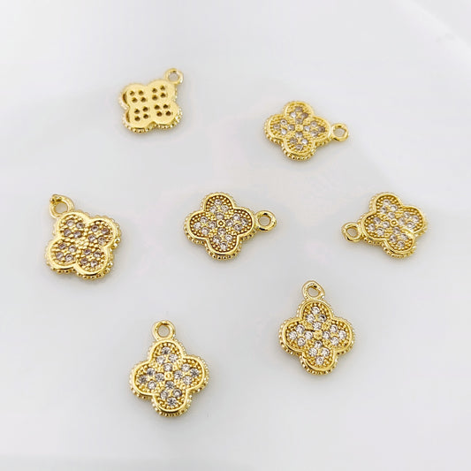 CZ Clover Charm - 1 Piece