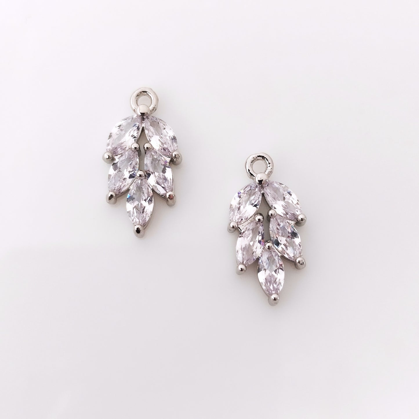 CZ Leaf Charm - 1 Piece