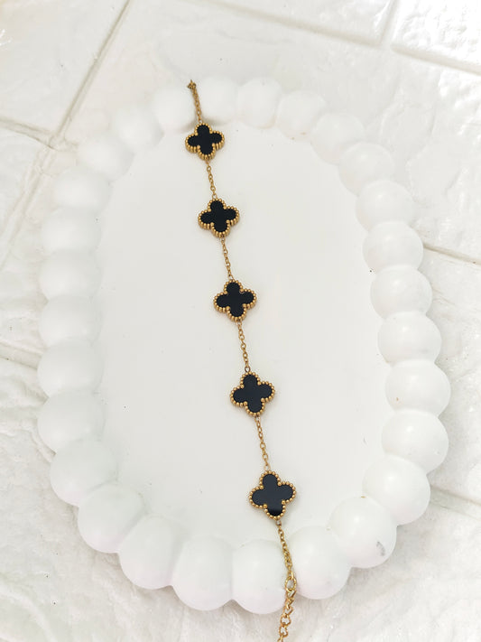 Clover Black Bracelet
