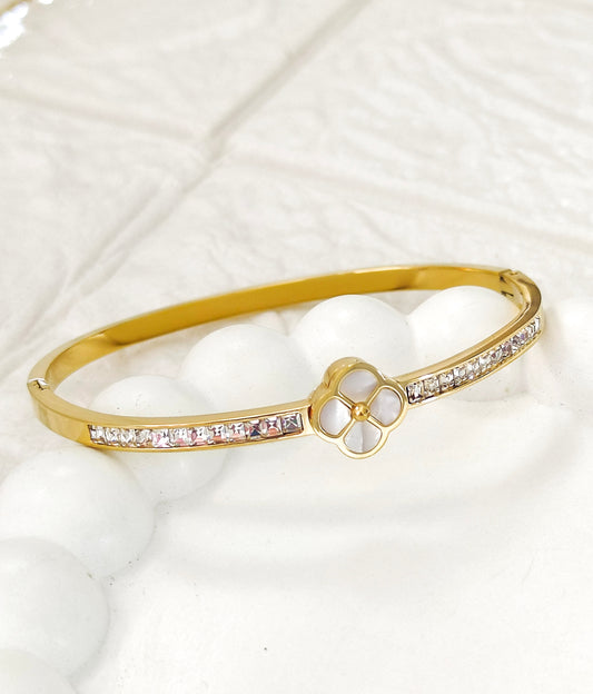 Flower Bracelet
