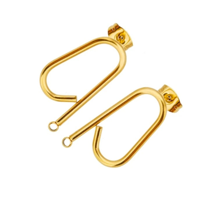 U- Shaped Earring - 1 Pair