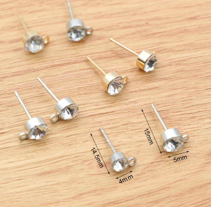 Rhinestone Stud - 1 Pair