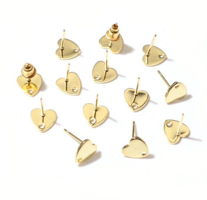 Heart Stud - 1 Pair