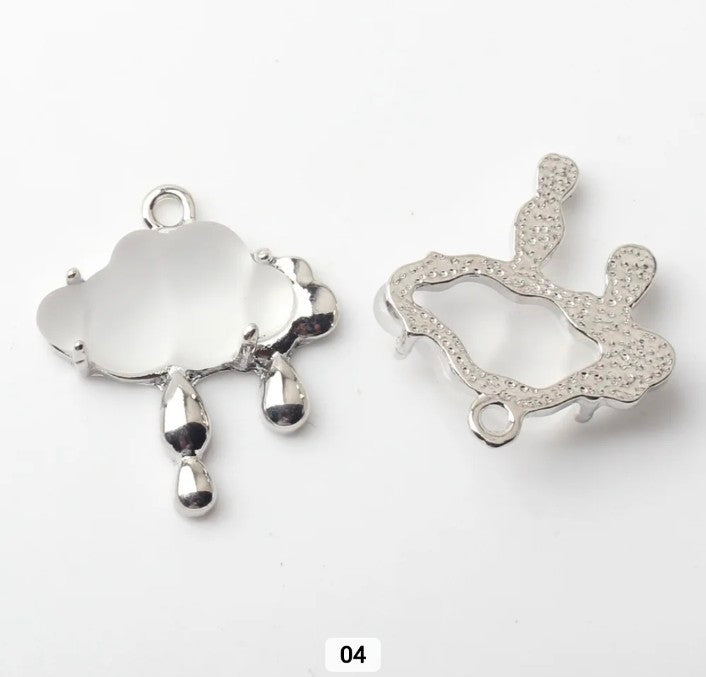 Cloud Charm - 1 Piece