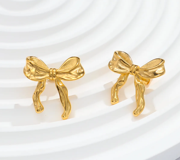 Bow Earring
