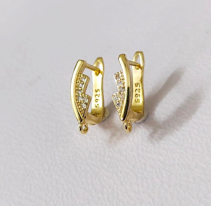 18K Gold Plated CZ Leaf Stud - 1 Pair