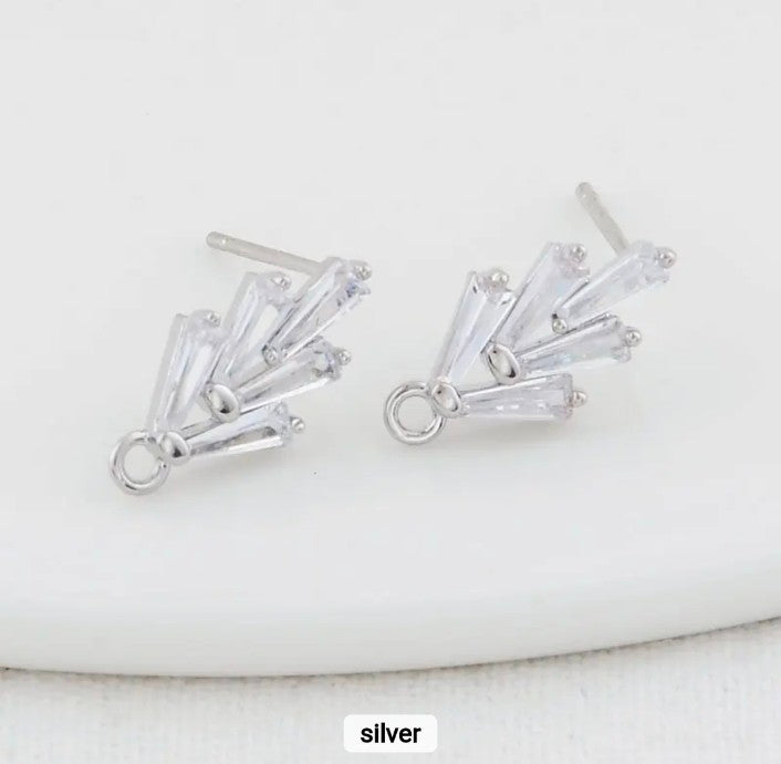 Silver Plated 5S Leaf Stud - 1 Pair