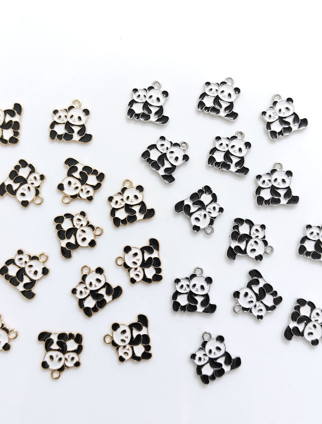 Mom & Kid Panda Enamel Charm - 1 Piece