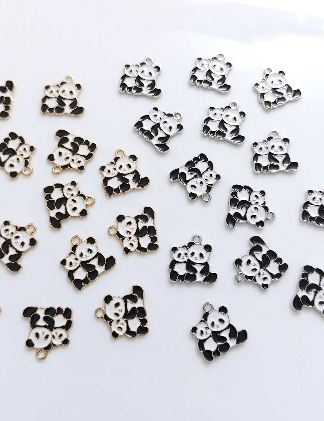 Mom & Kid Panda Enamel Charm - 1 Piece