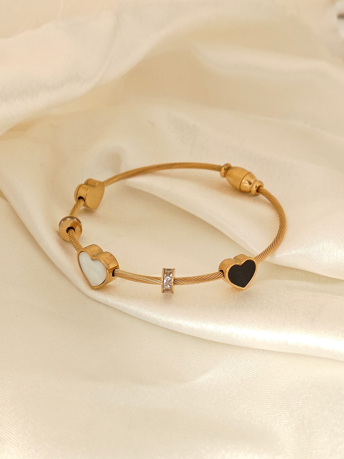 Heart Kada