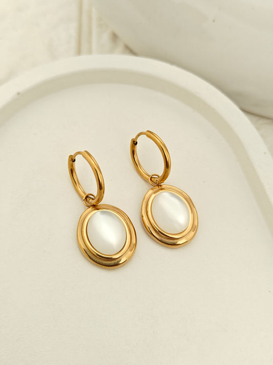 Pearly Oval Hoops
