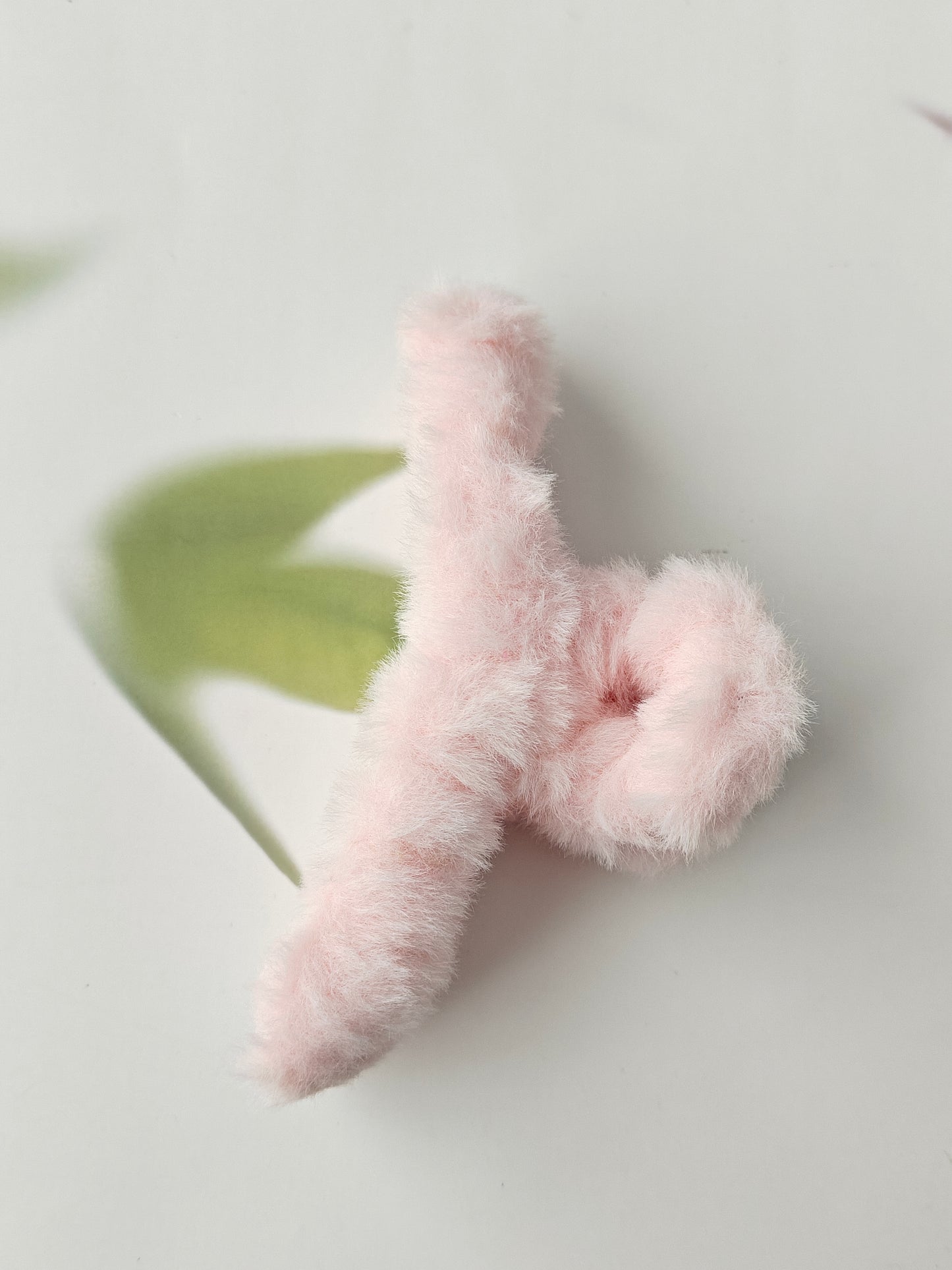 Snuggle Claw Clips