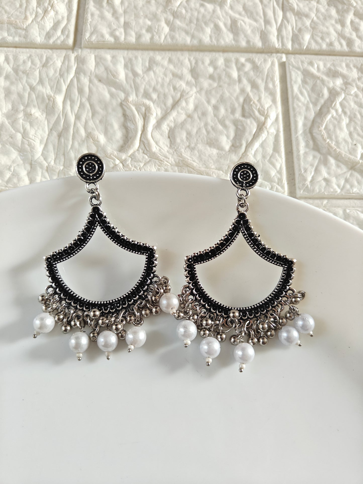 Silver Petal White Beaded Jhumka Base - 1 Pair
