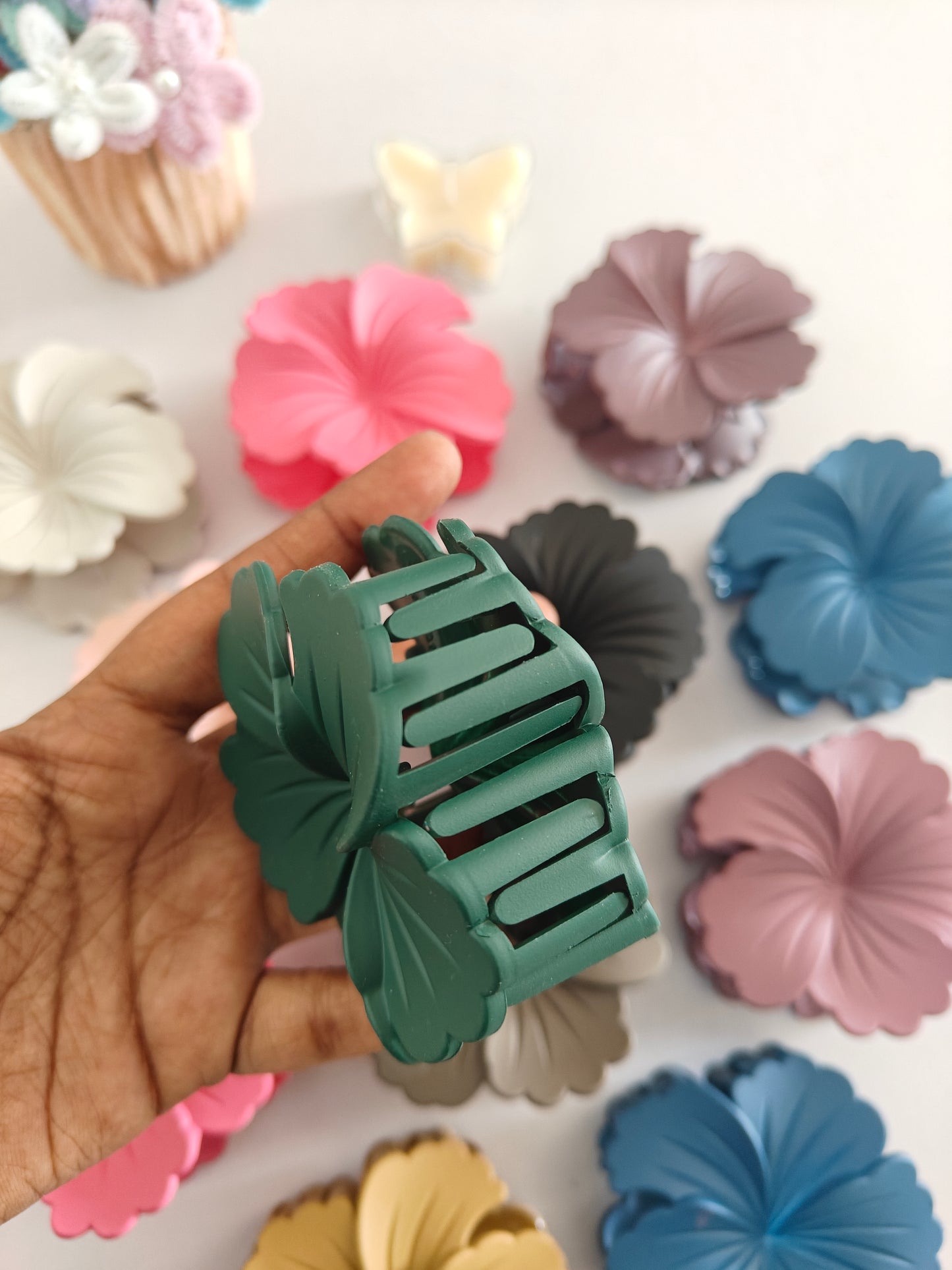 Matte Hibiscus Claw Clips - Big Size