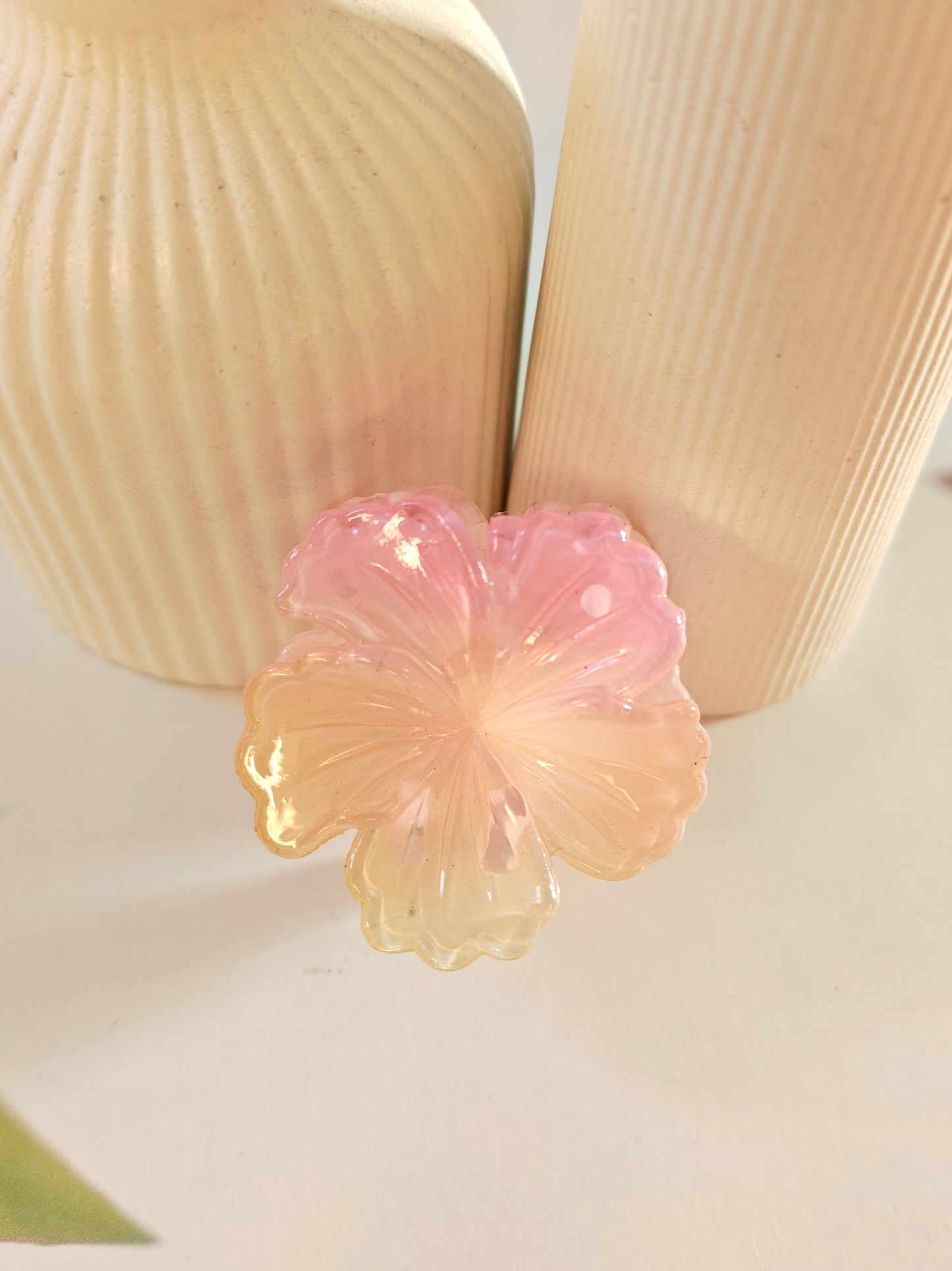 Mini Hibiscus Claw Clip - 1 Piece