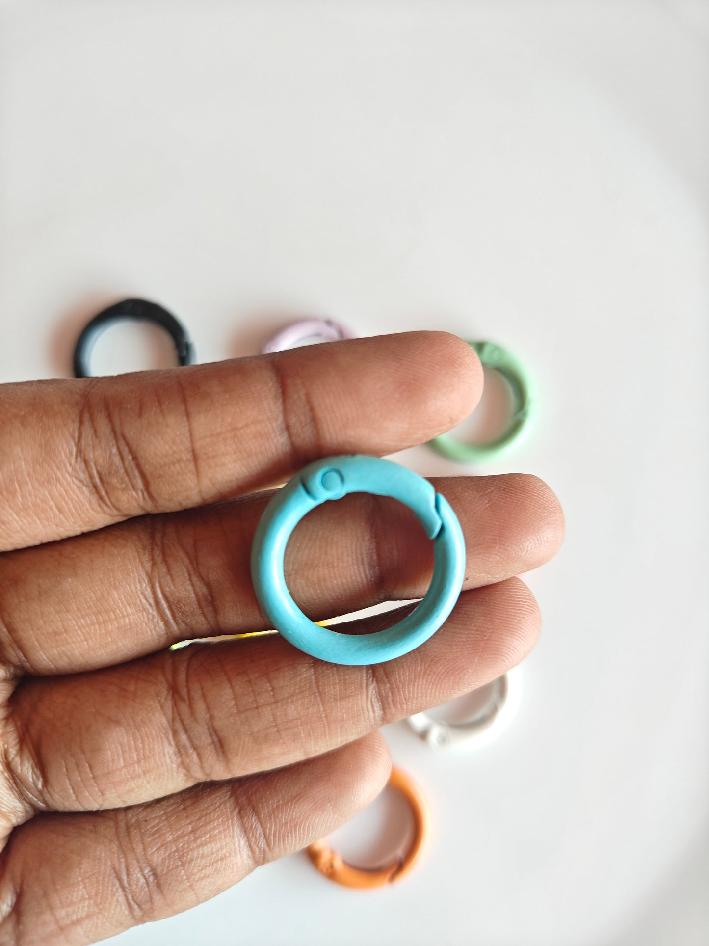 Round Lobster Hook - Random 1 Piece