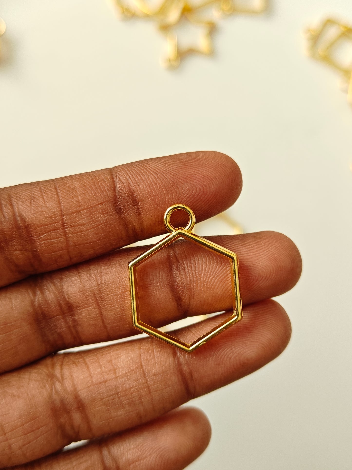 Mini Hexagon Bezel - 1 Piece