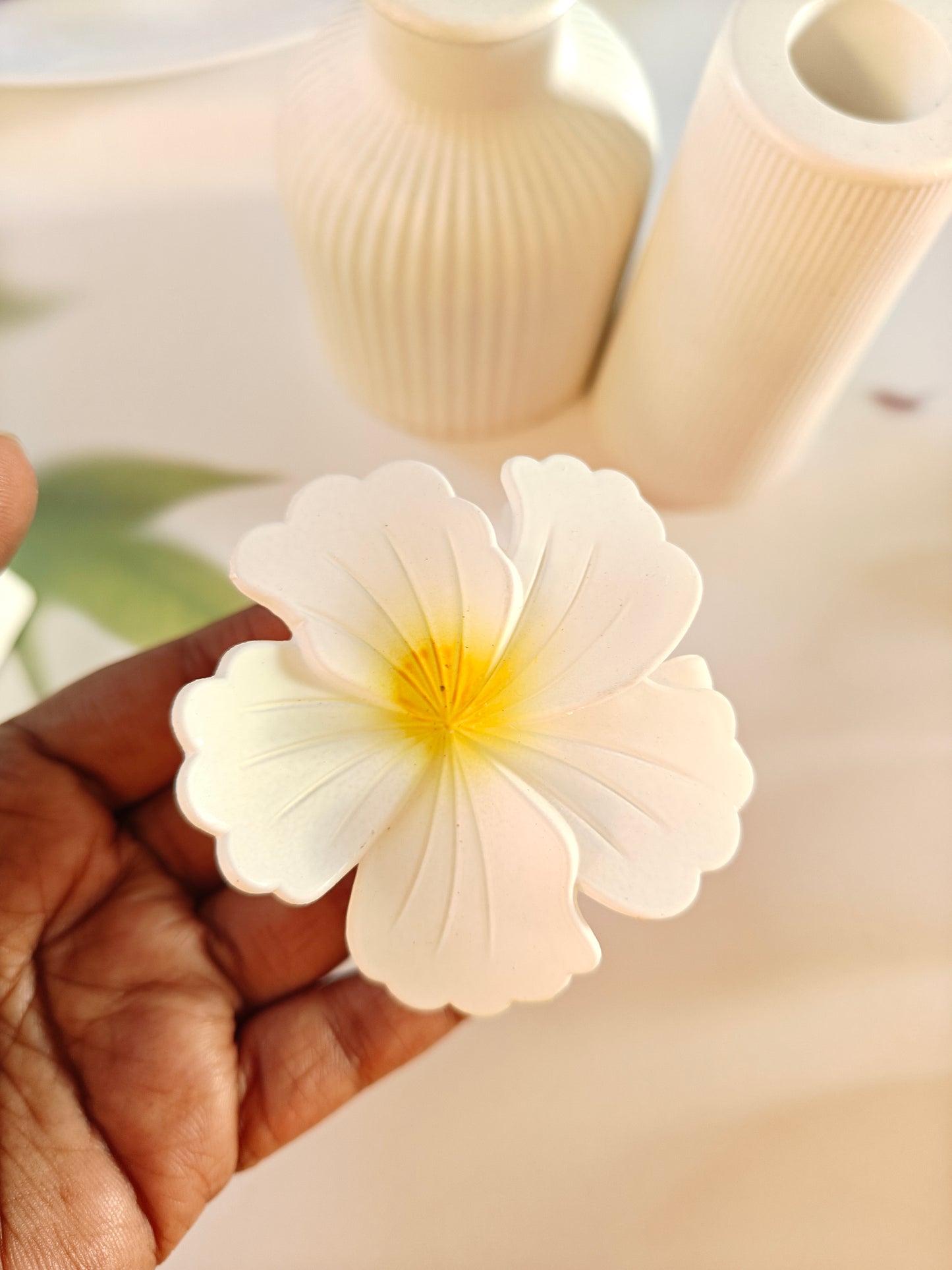 Hibiscus Claw Clip - Big Size