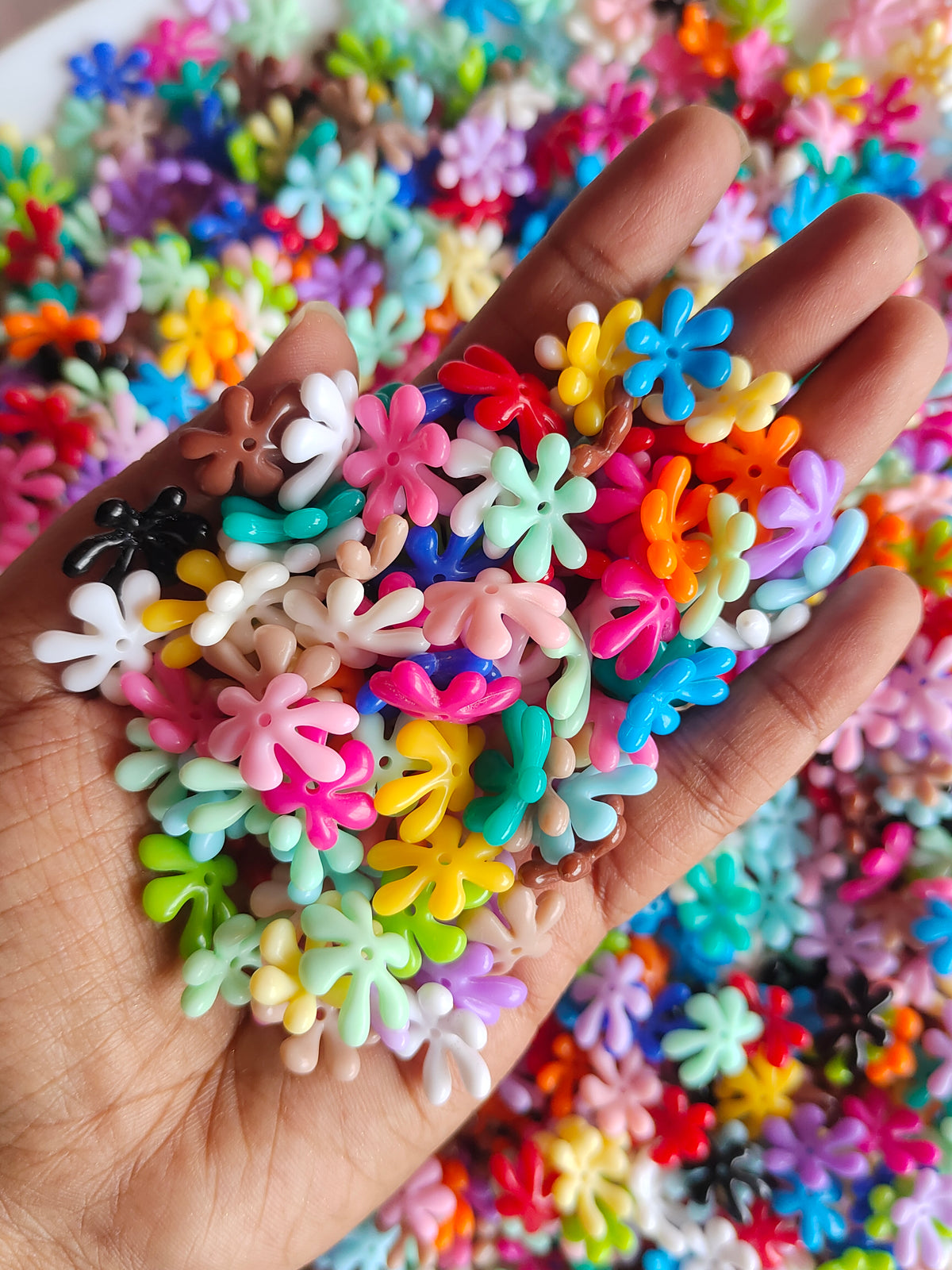 Opaque Flower Charms 20g
