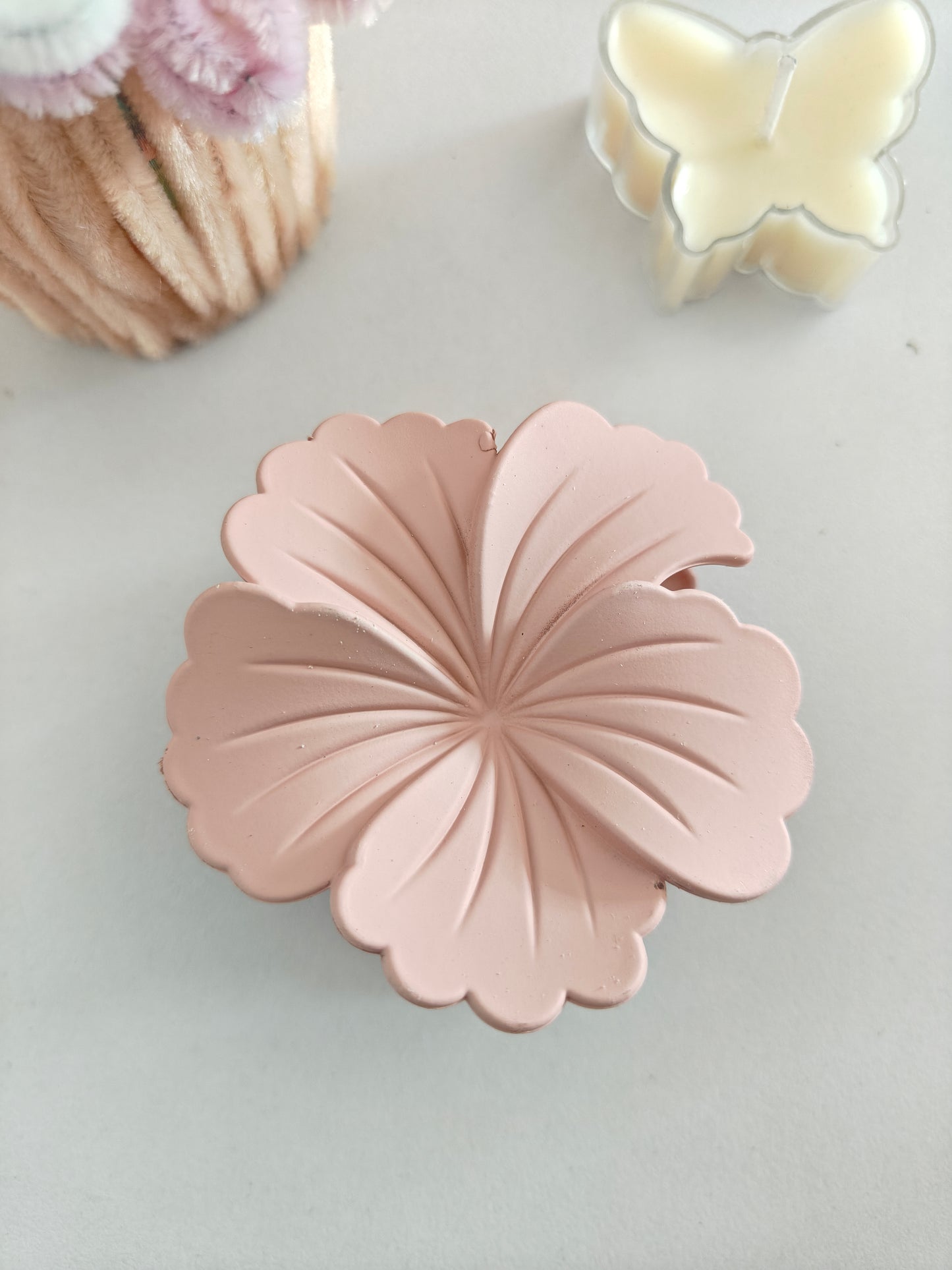 Matte Hibiscus Claw Clips - Big Size