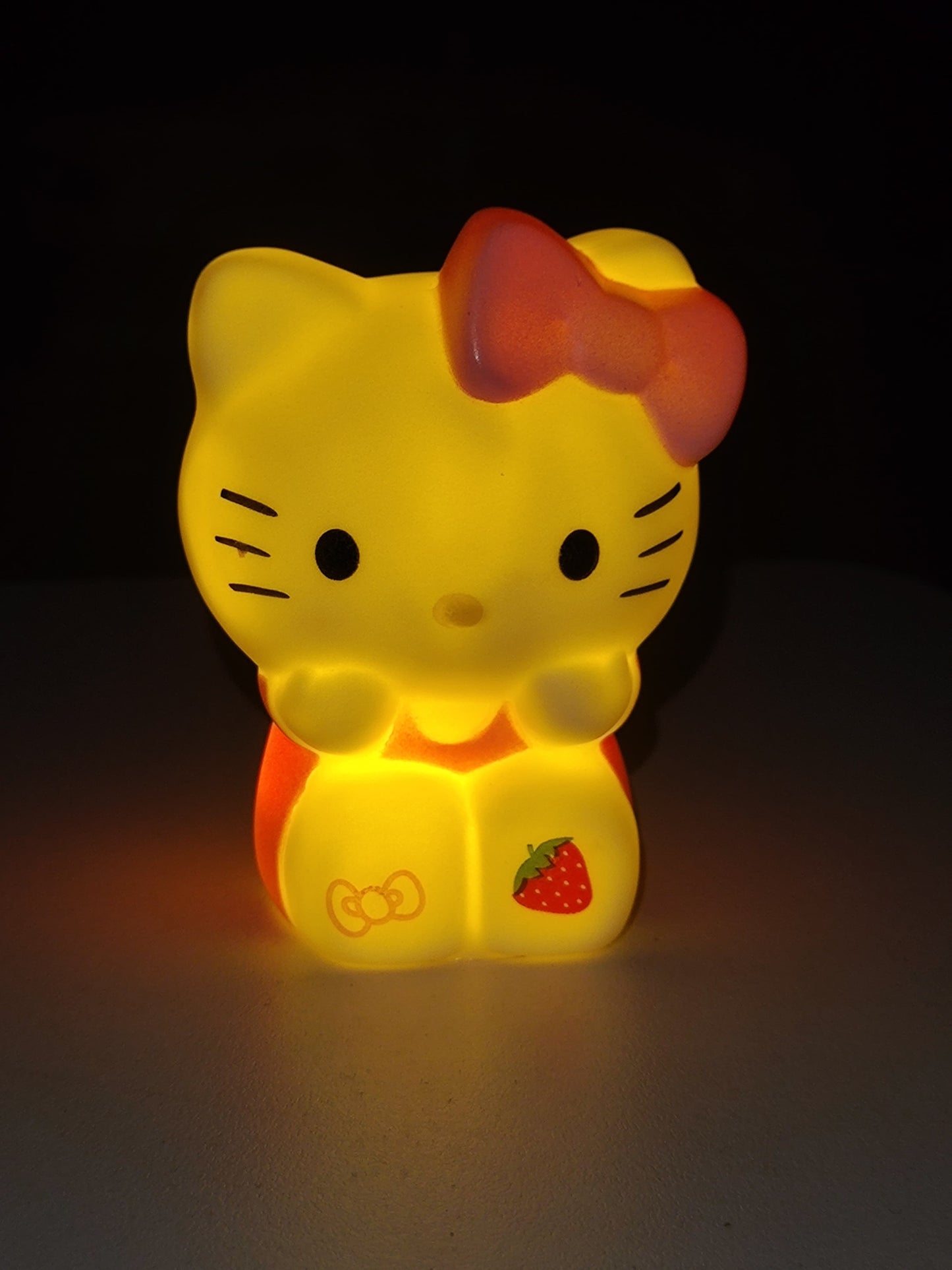 Mini Kitty Lamp - Yellow (1 Piece)