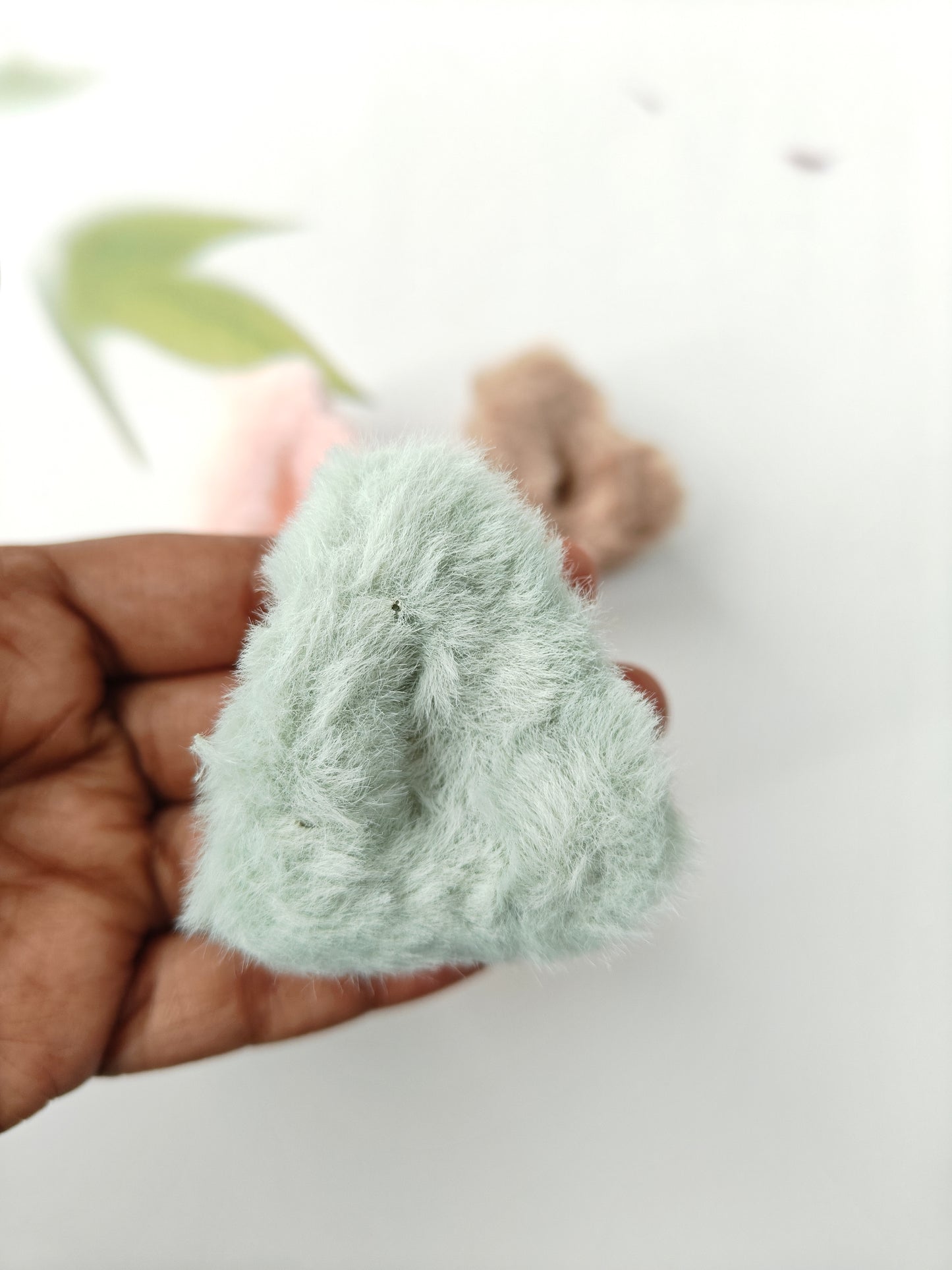 Mini Fluffy Triangle Claws