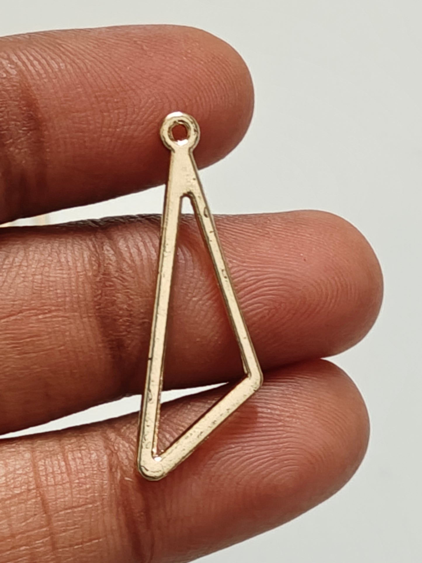 Mini Triangle Open Bezel 9*28mm - 1 Piece