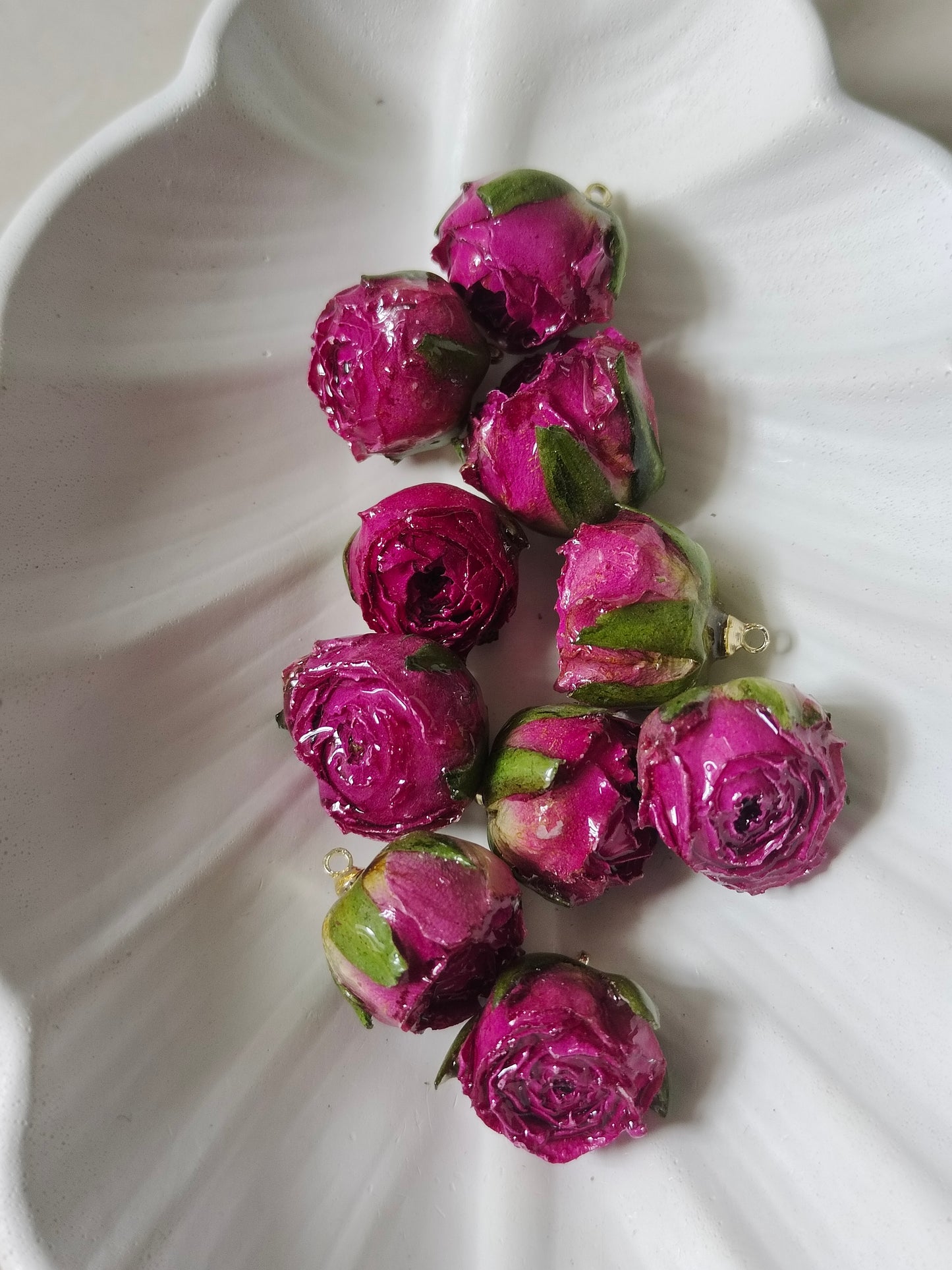 Resin Rose Charms - 1 Piece