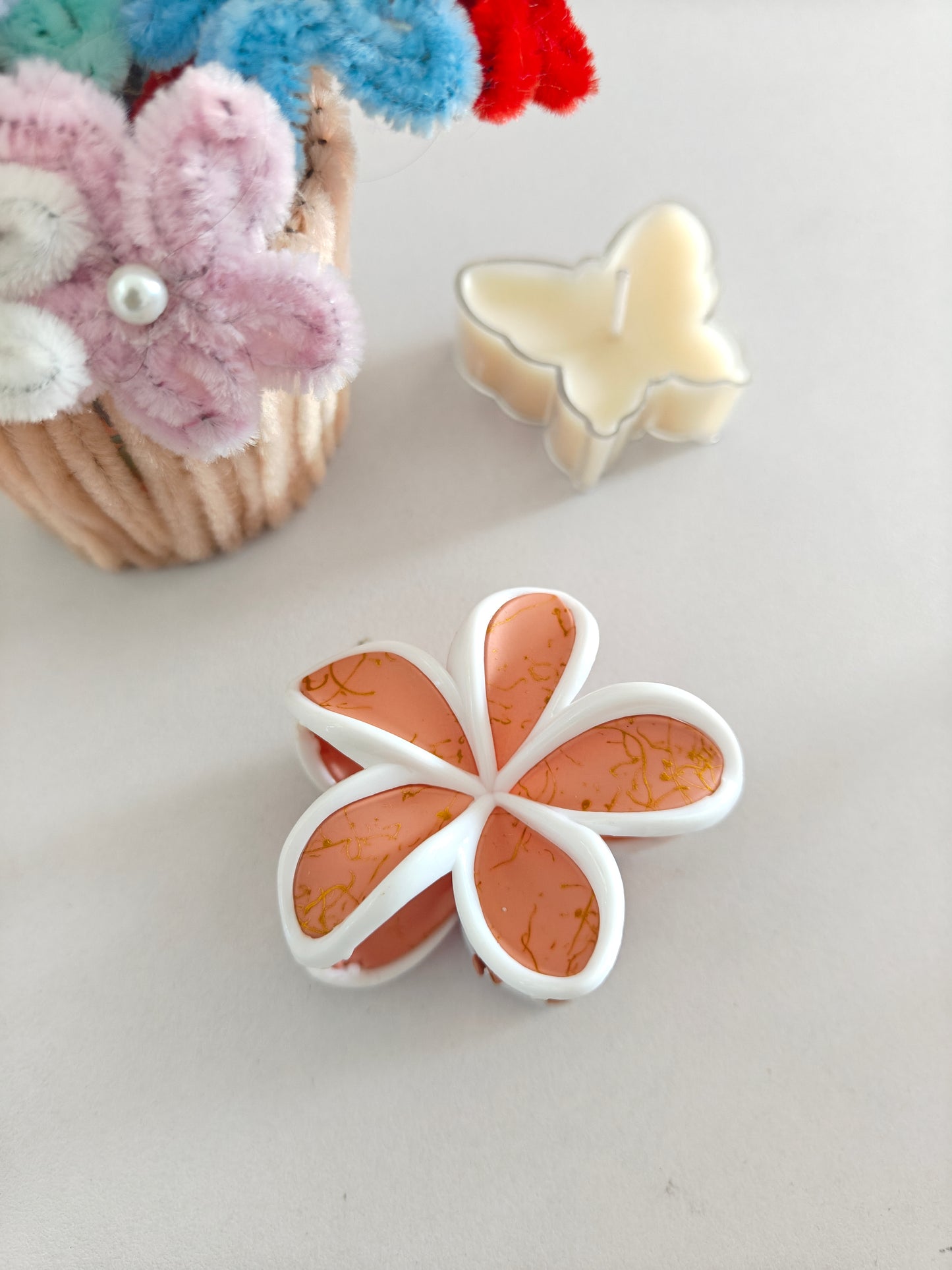 Marble Daisy Claw Clips - Mid Size