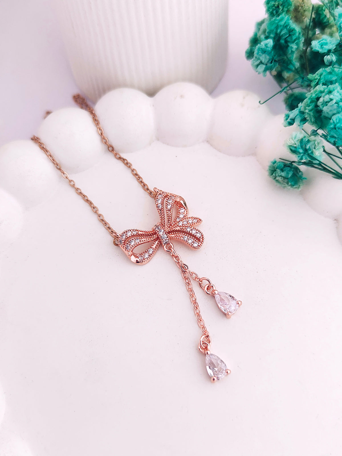 Bow ZC Necklace