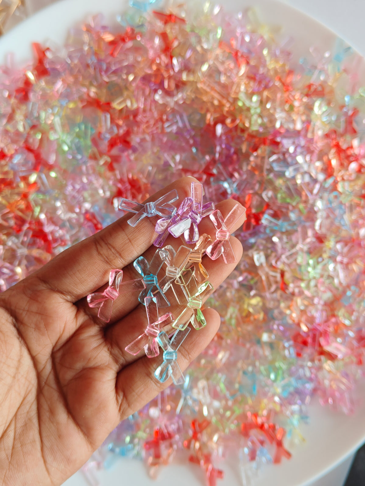 Mini Transparent Knot Charms 20g