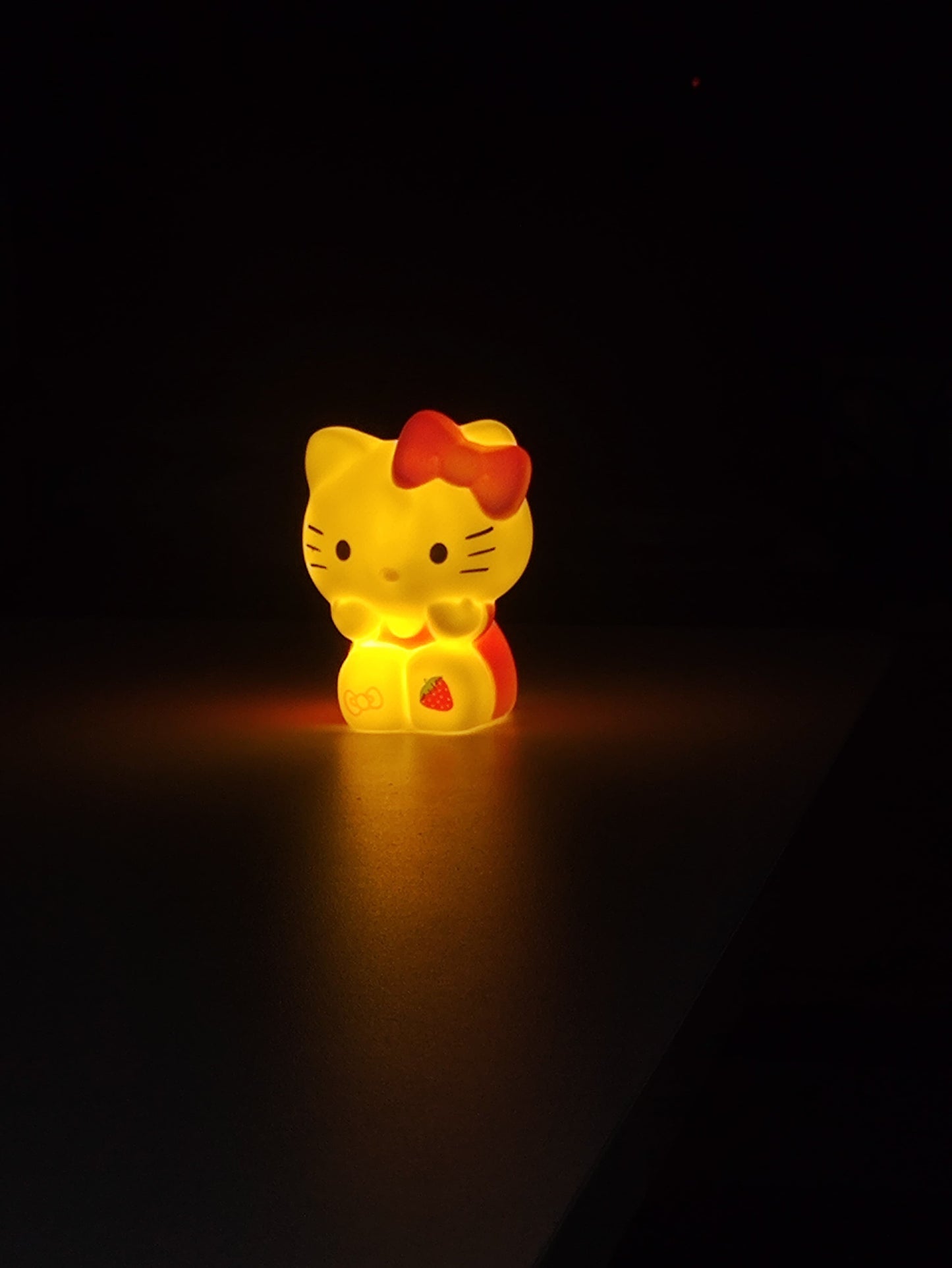 Mini Kitty Lamp - Yellow (1 Piece)