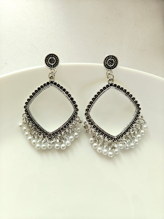 Silver Square Pearl Beaded Jhumka Base - 1 Pair