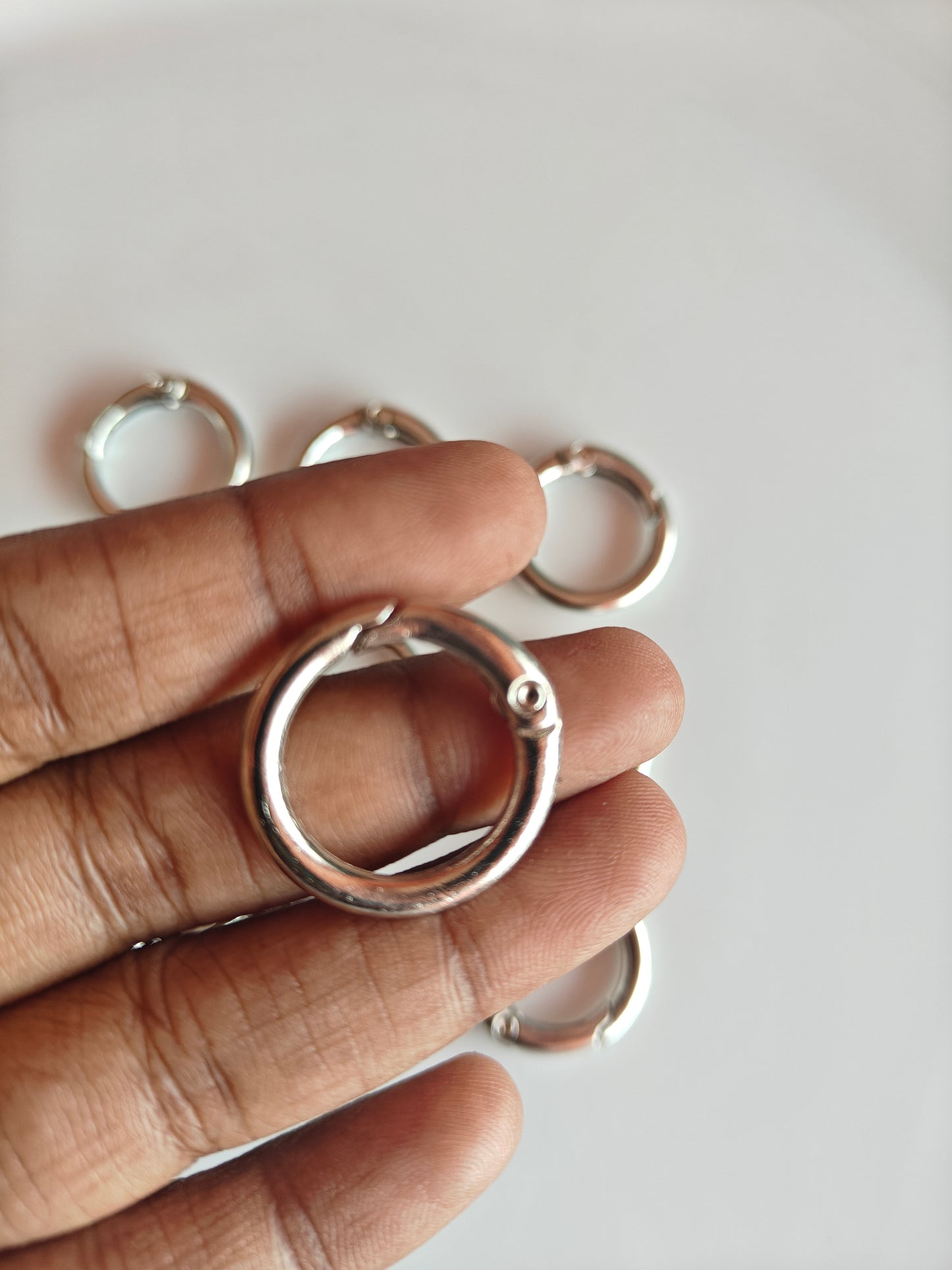 Silver Round Lobster Hook - 1 Piece