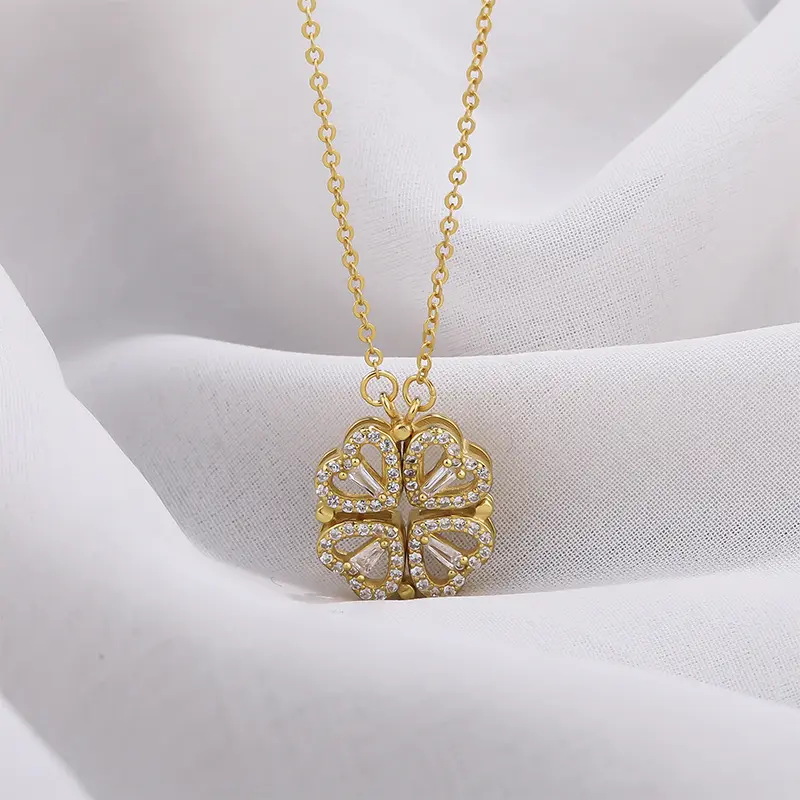 Lucky Clover Heart Magnetic Necklace
