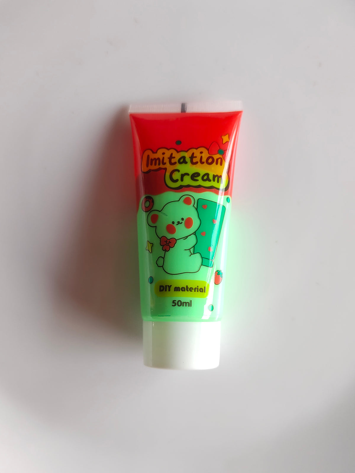 Decoden Glue Grass Green 50ml Tube With Random Nozzel