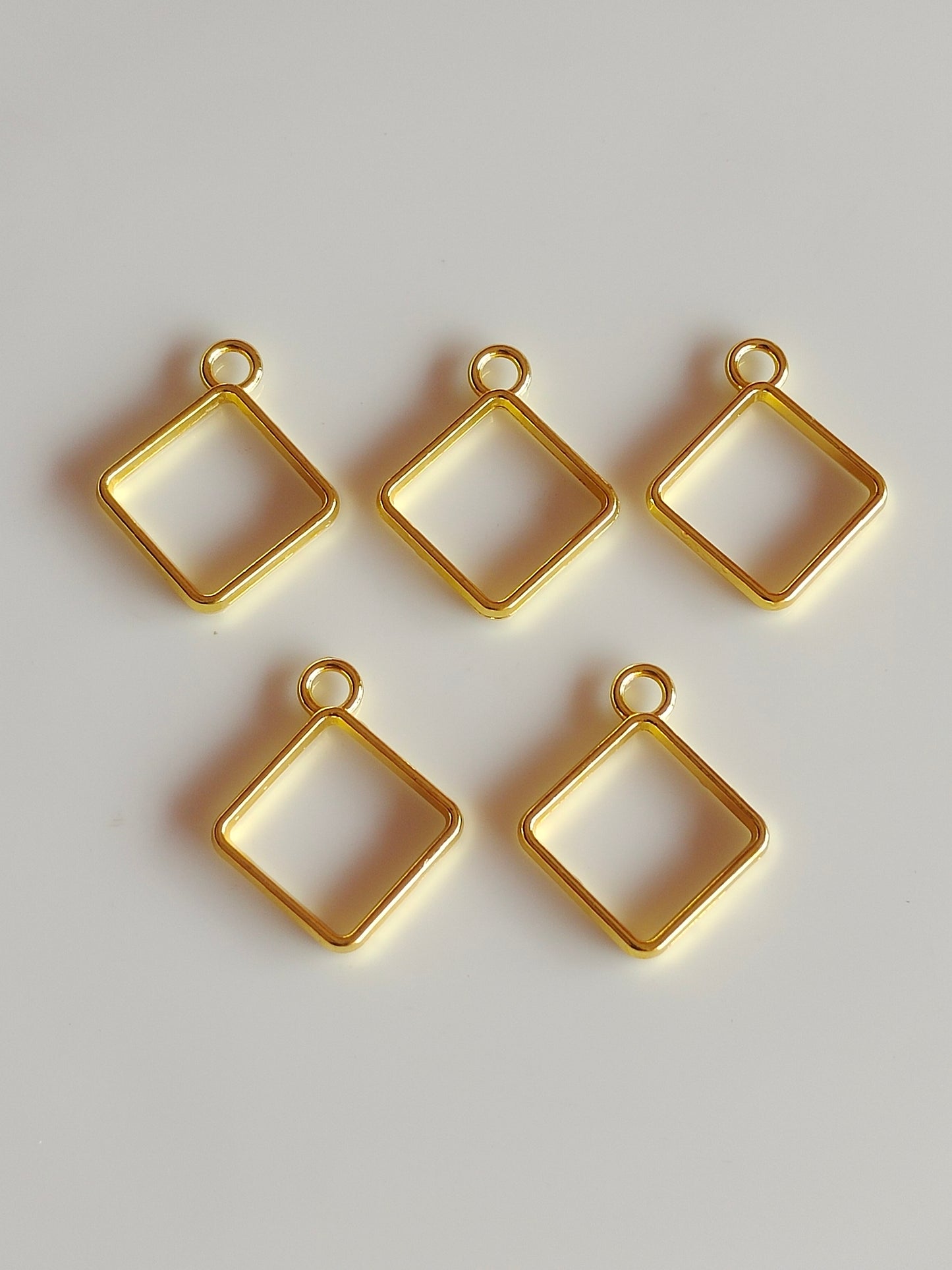 Mini Diamond Open Bezel - 1 Piece