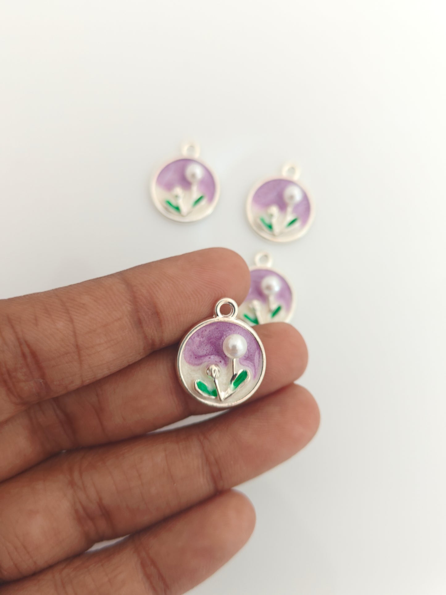 Lilac Whisper Charm - 1 Piece