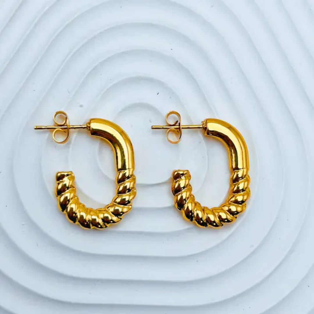 Spiral G Hoops