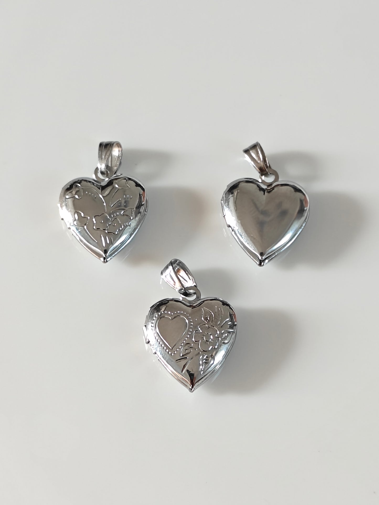 Mini Locket - Random 1 Piece