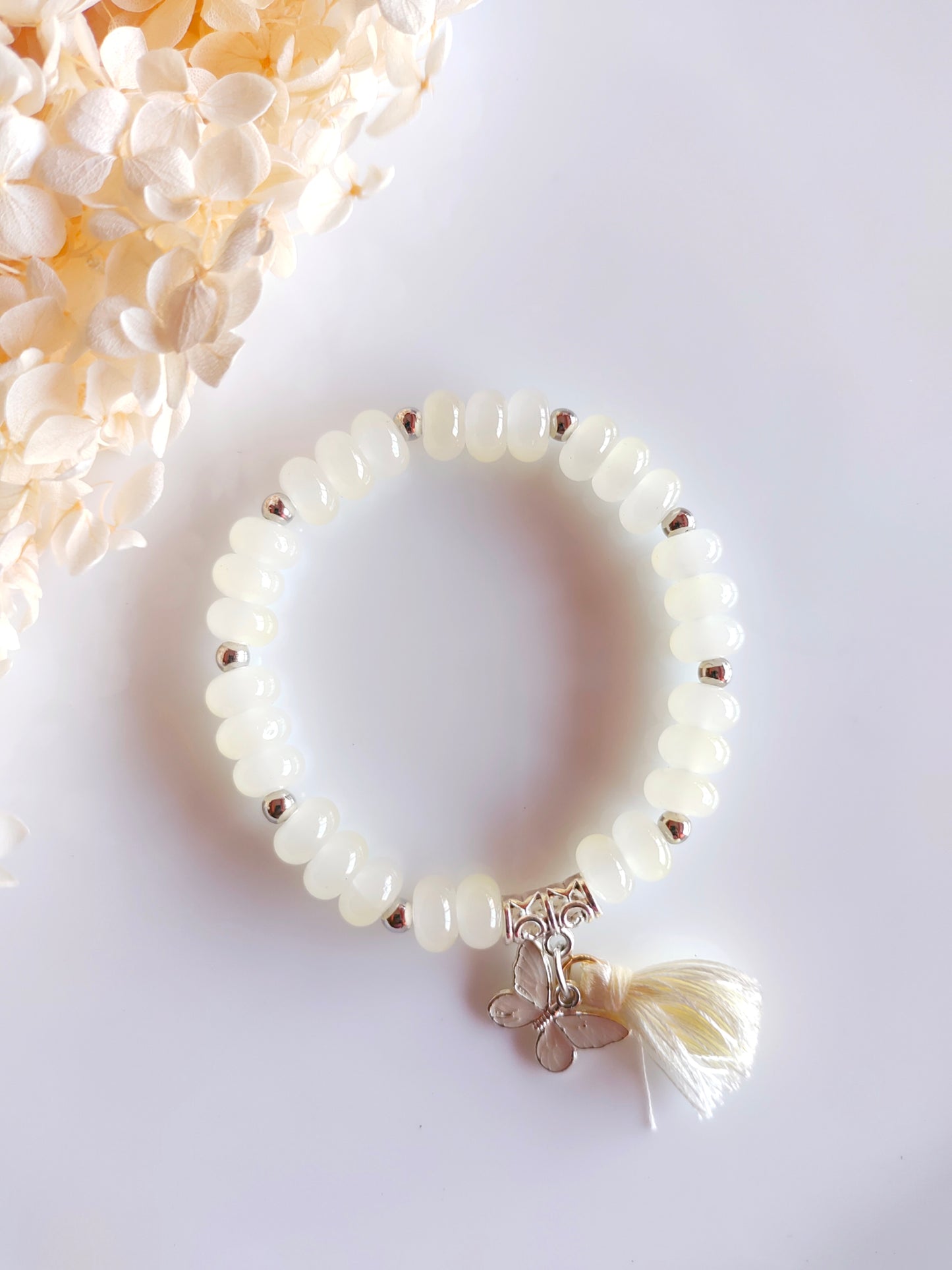 Whisper Loop Bracelet - Cream