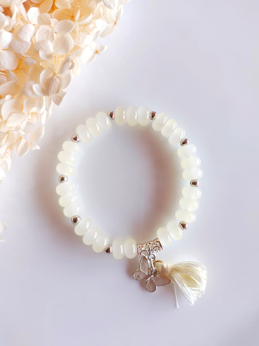 Whisper Loop Bracelet - Cream